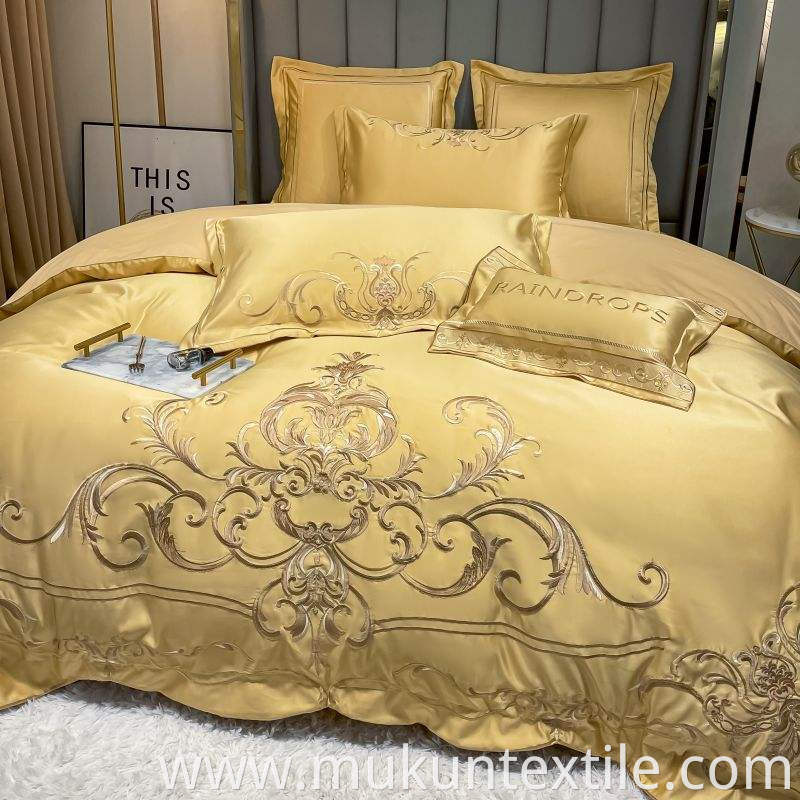  Cotton Embroidery Bedding Set